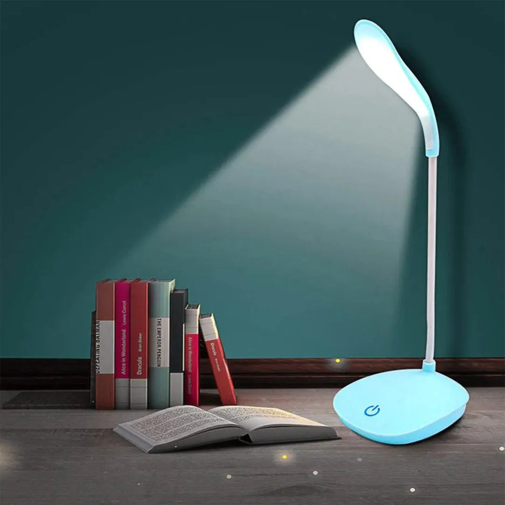 Flexible gooseneck LED study lamp with adjustable light direction